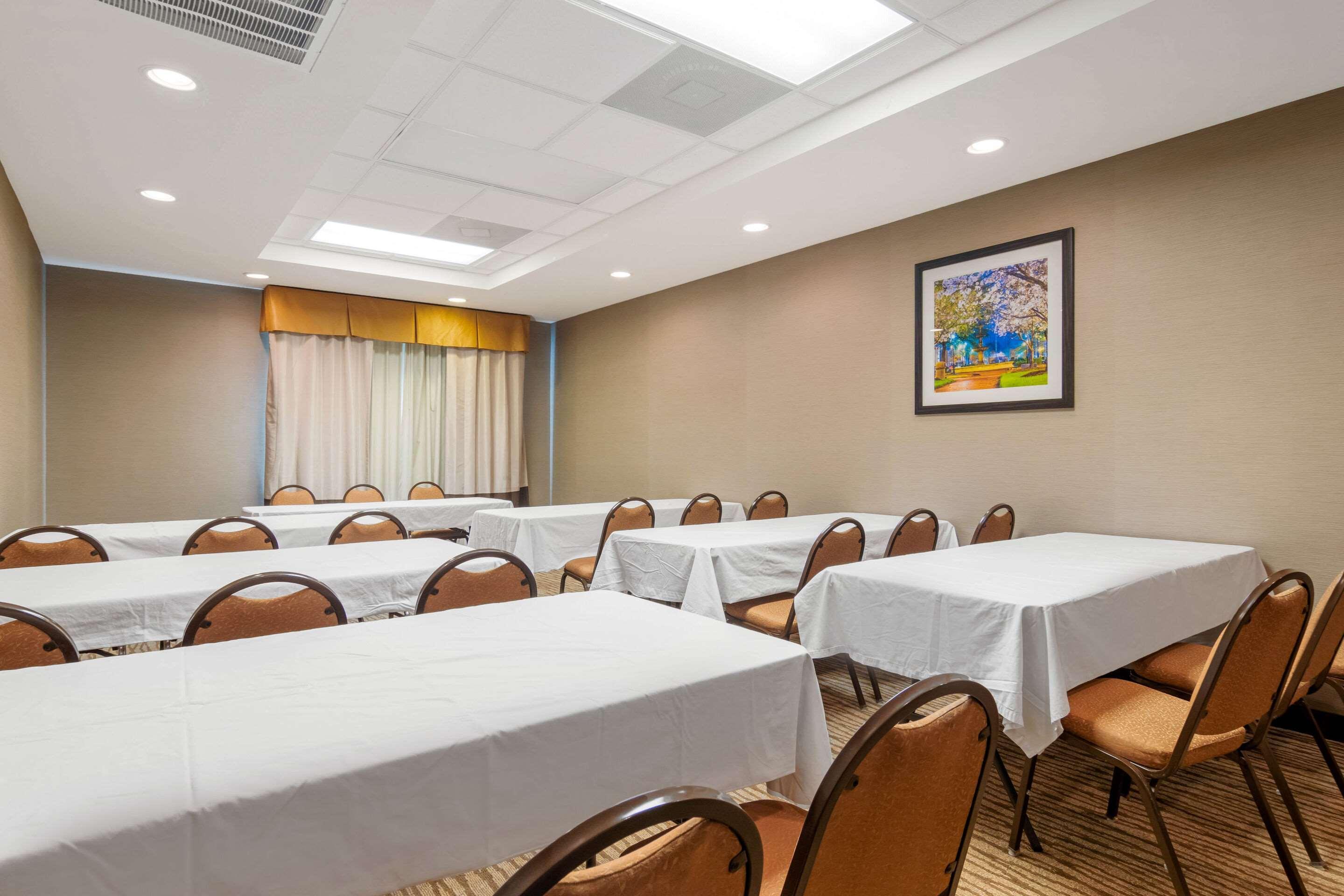 Comfort Suites Byron Warner Robins Exteriör bild