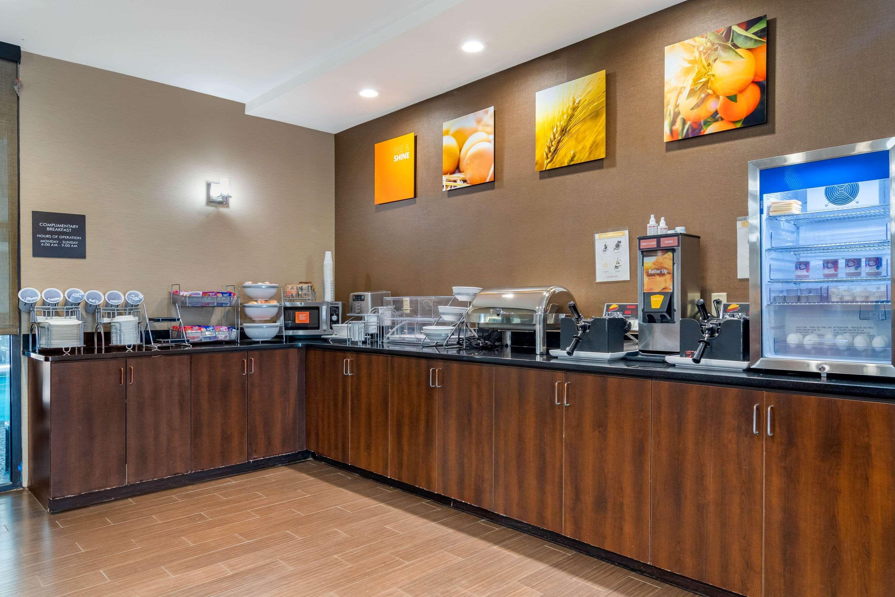 Comfort Suites Byron Warner Robins Exteriör bild